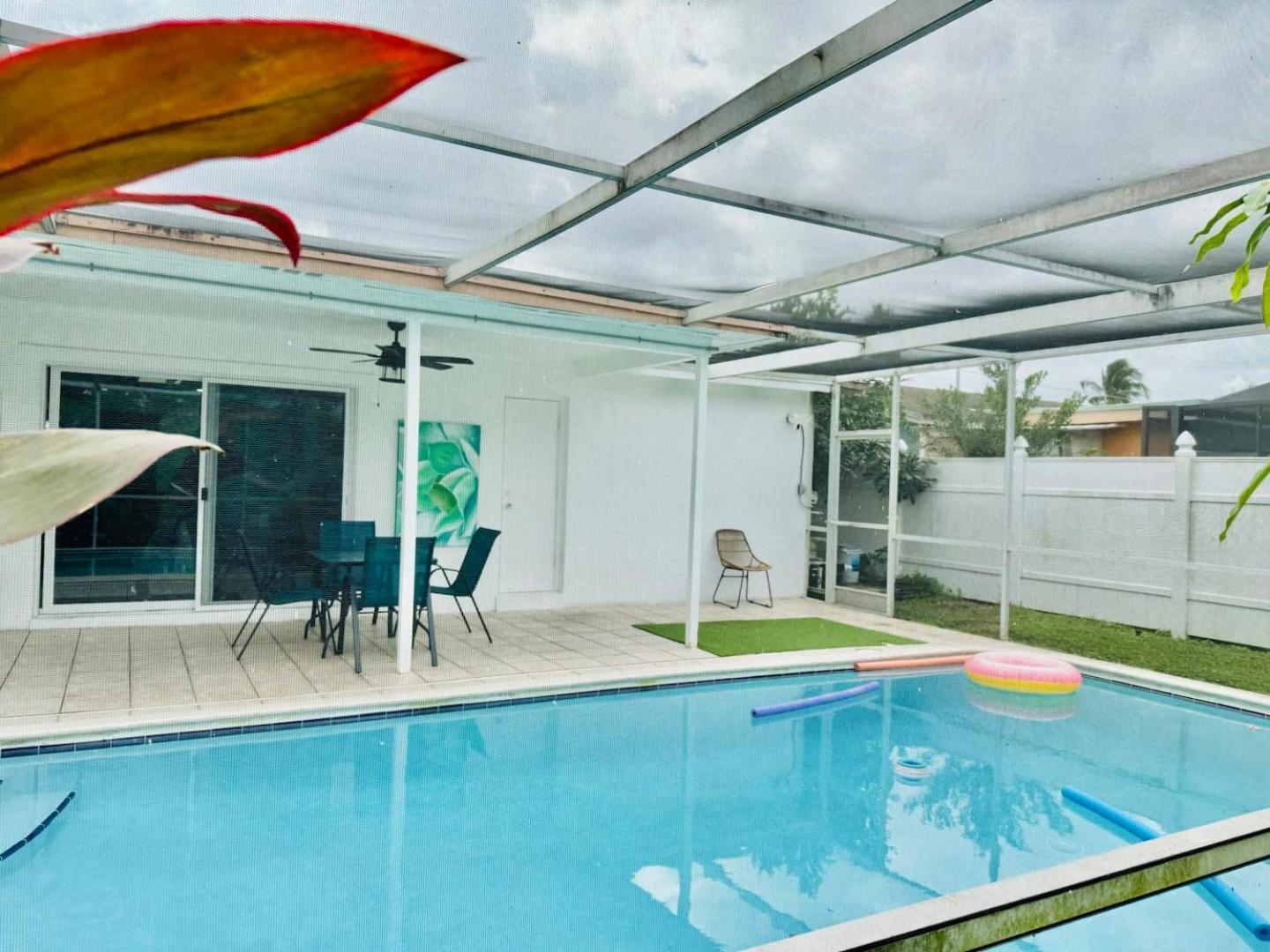 Villa Serenity Spot Wd Pool, Lake, River & Canal View Sunrise
